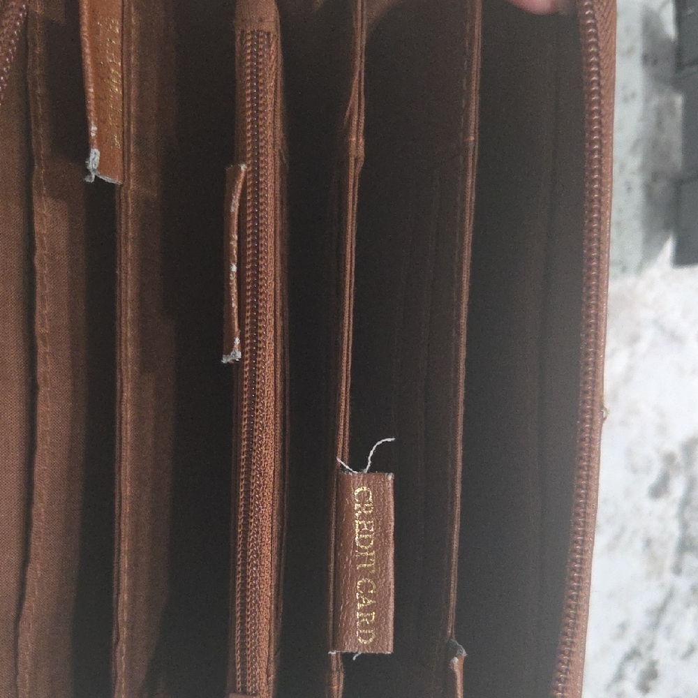 Rosetti Tan Womens Wallet - Picture 9 of 10